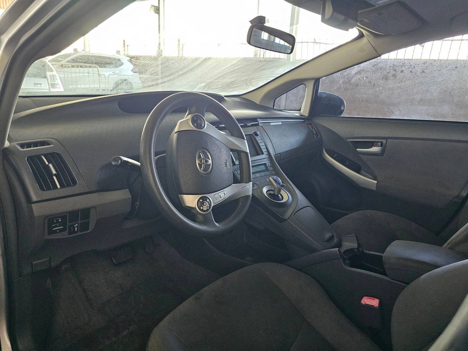 TOYOTA PRIUS 2010 - Marhaba Auction Used Cars - Image 8