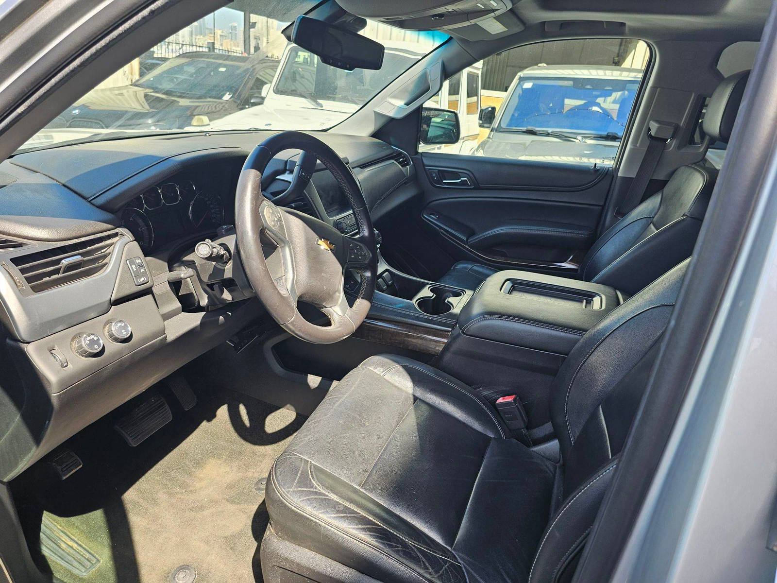 CHEVROLET SUBURBAN 2018 - Marhaba Auction Used Cars - Image 8
