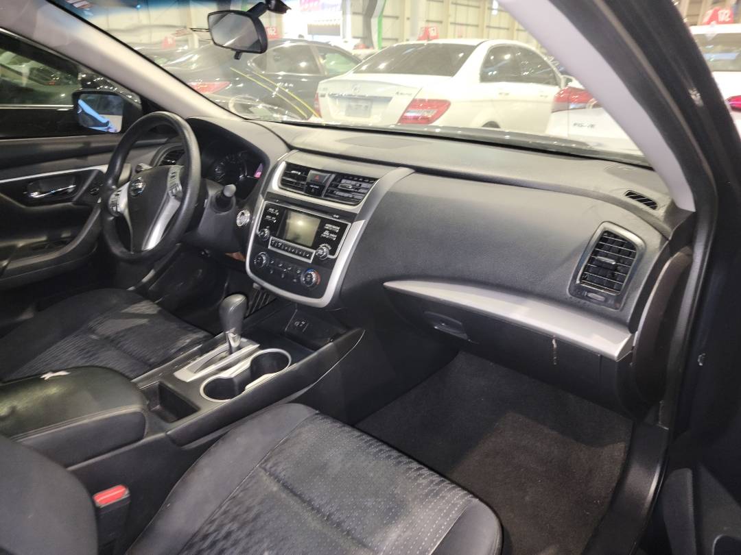 2017 NISSAN ALTIMA — 157511 Miles — Lot 130724 - Marhaba Auctions Used Cars - Image 6