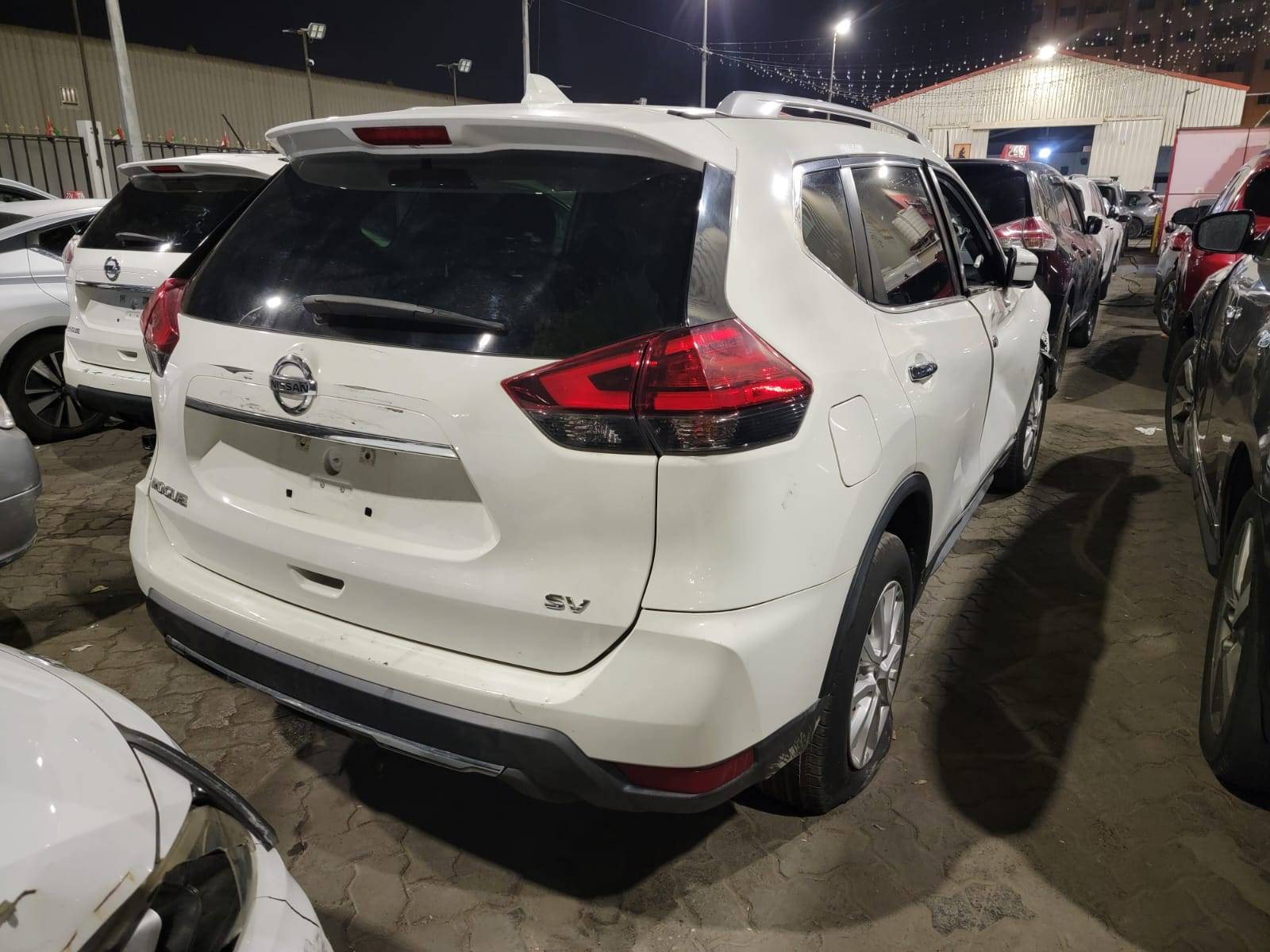 2017 NISSAN ROGUE — 141131 Miles — Lot HC805817 — Souq - Marhaba Auctions Used Cars - Image 6