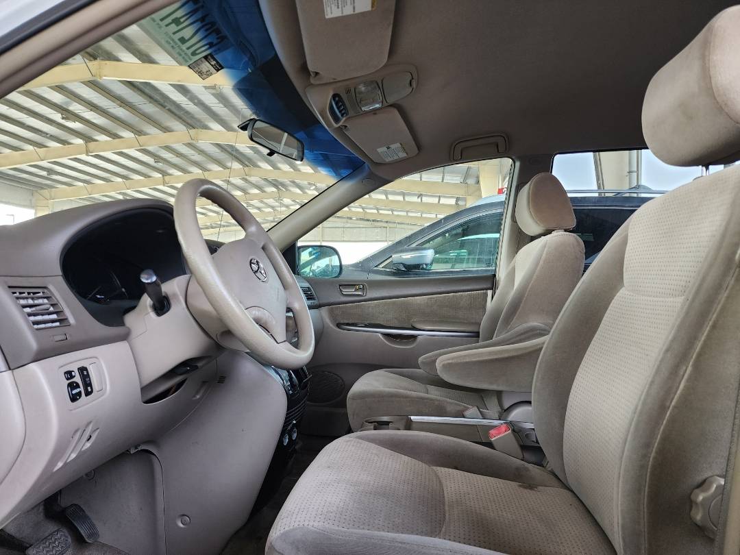 2007 TOYOTA SIENNA — 176895 Miles — Lot 7S021170 — Souq - Marhaba Auctions Used Cars - Image 6