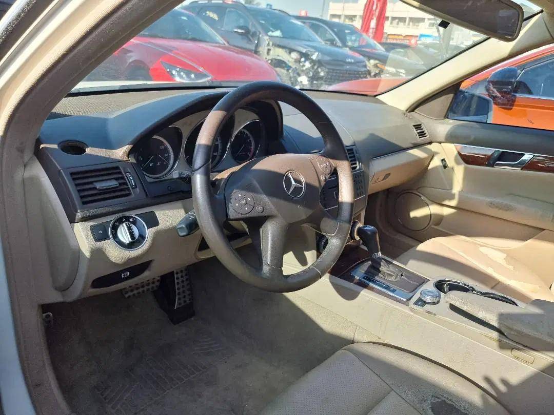 2011 MERCEDES BENZ C300 — 184164 Miles — Lot R137913 — Ind. 12 - Marhaba Auctions Used Cars - Image 7