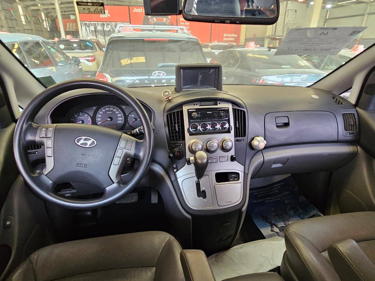 2012 HYUNDAI GRAND STAREX — 303109 KM — Lot 459527 — Main - Marhaba Auctions Used Cars - Image 8