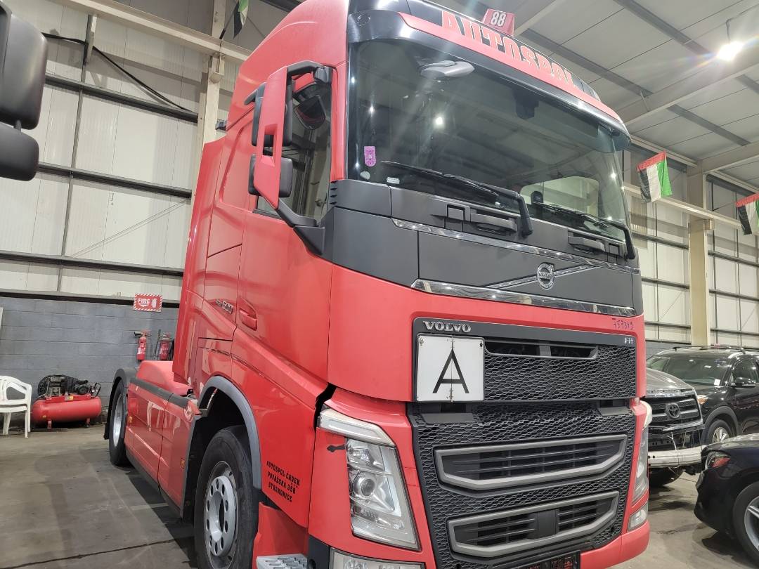 2016 VOLVO FH-Series — 897998 KM — Lot B757349 — Main - Marhaba Auctions Used Cars - Image 3