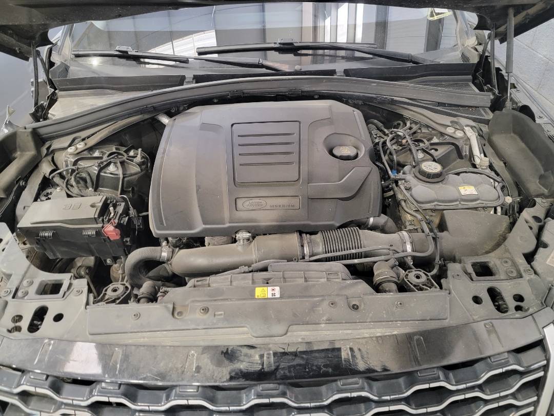 2019 LAND ROVER RANGE ROVER VELAR — 91793 Miles — Lot 201112 — Main - Marhaba Auctions Used Cars - Image 11