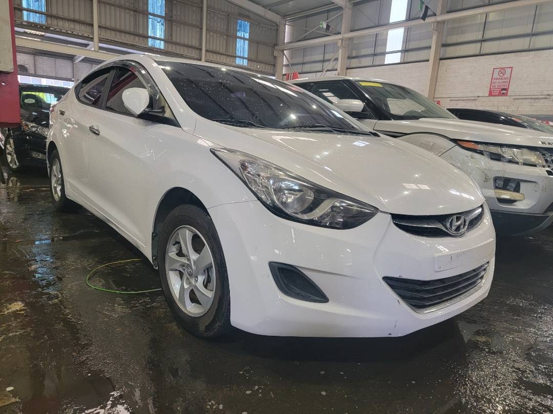 2013 HYUNDAI AVANTE — 99548 KM — Lot U708760 — Main - Marhaba Auctions Used Cars - Image 3