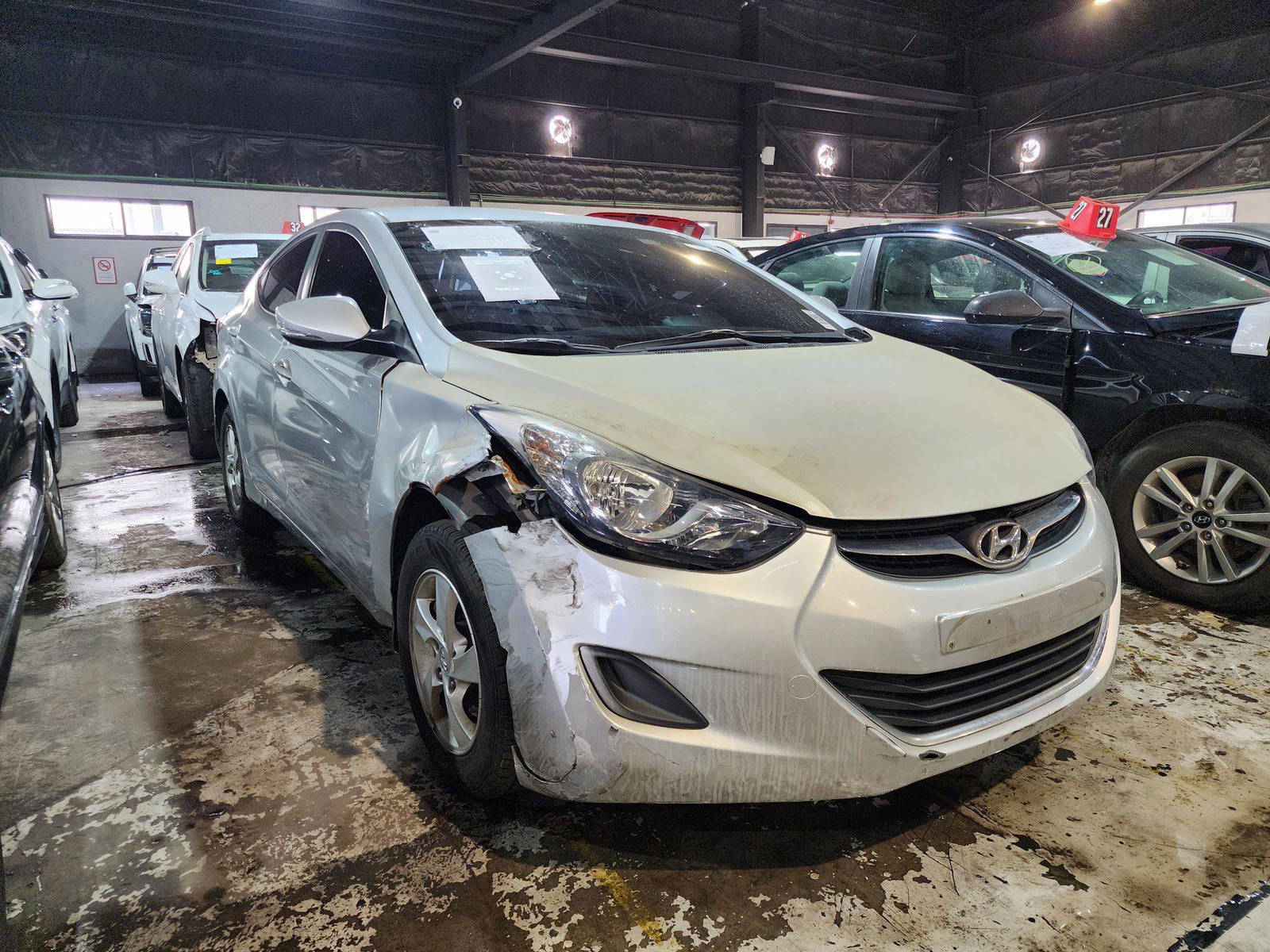 2011 HYUNDAI AVANTE — 124768 KM — Lot 214587 — Main - Marhaba Auctions Used Cars - Image 5