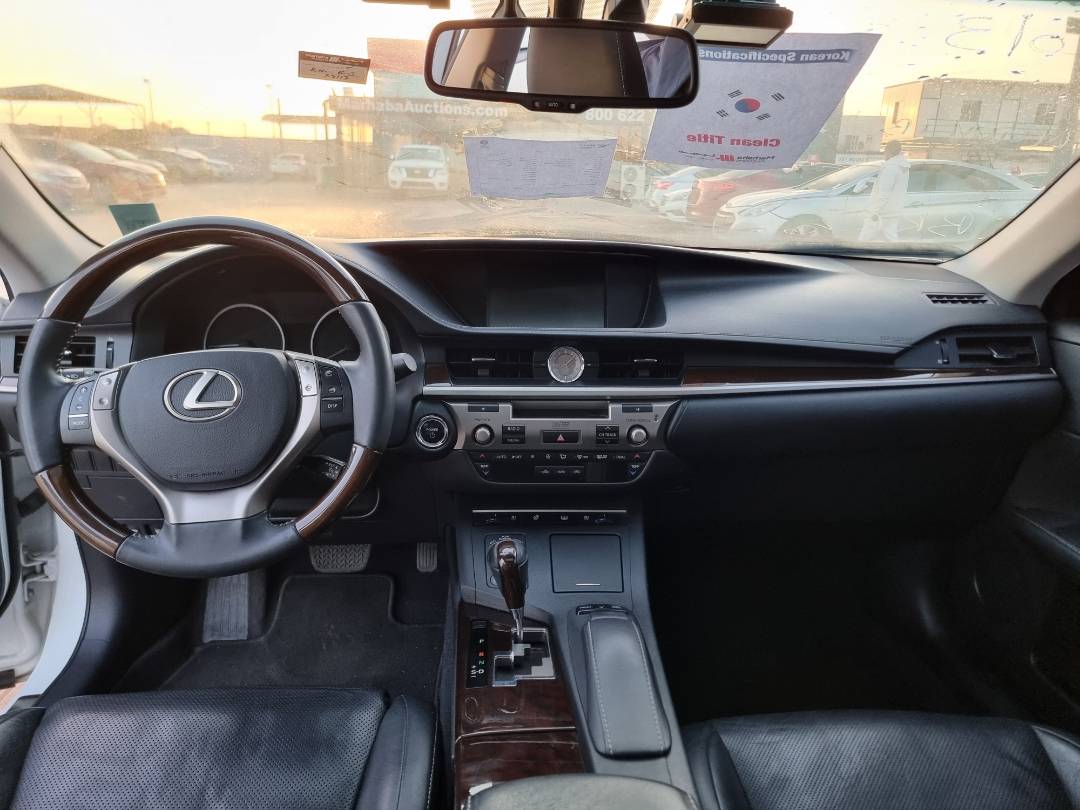 2013 LEXUS ES 300H — 63117 KM — Lot 2012624 — Main - Marhaba Auctions Used Cars - Image 8