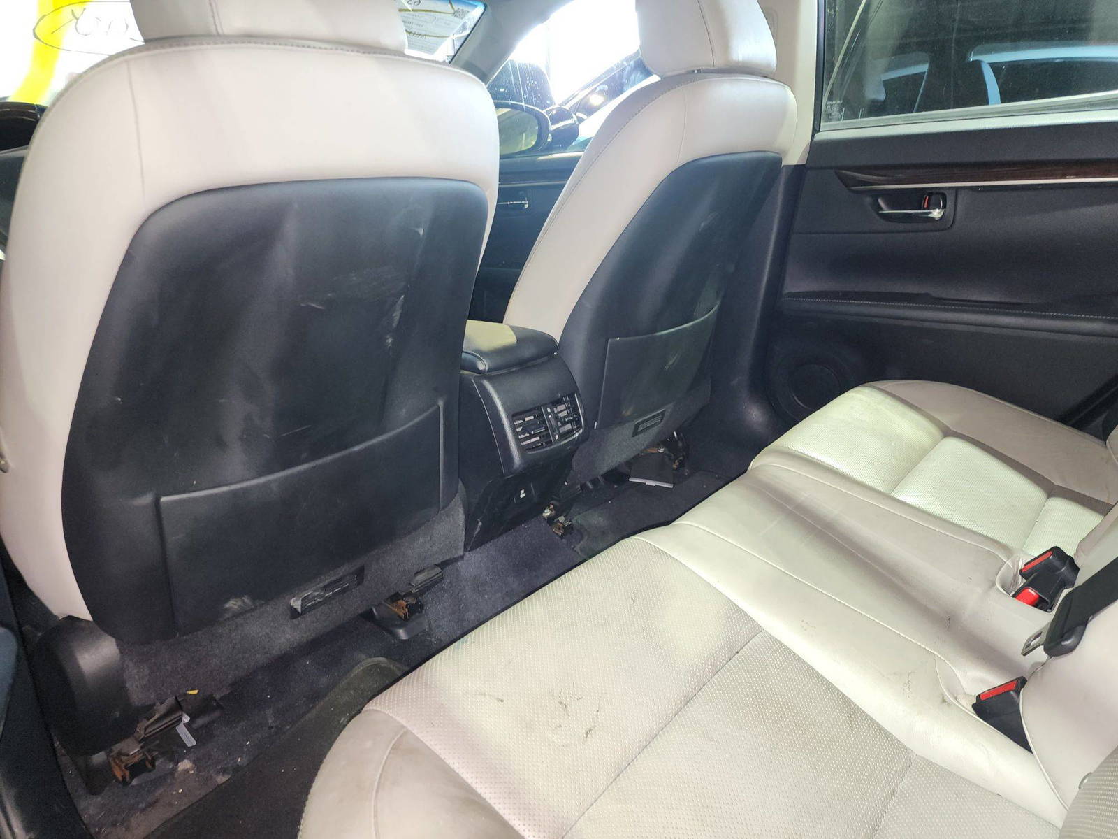 LEXUS ES 350 2014 - Marhaba Auction Used Cars - Image 7