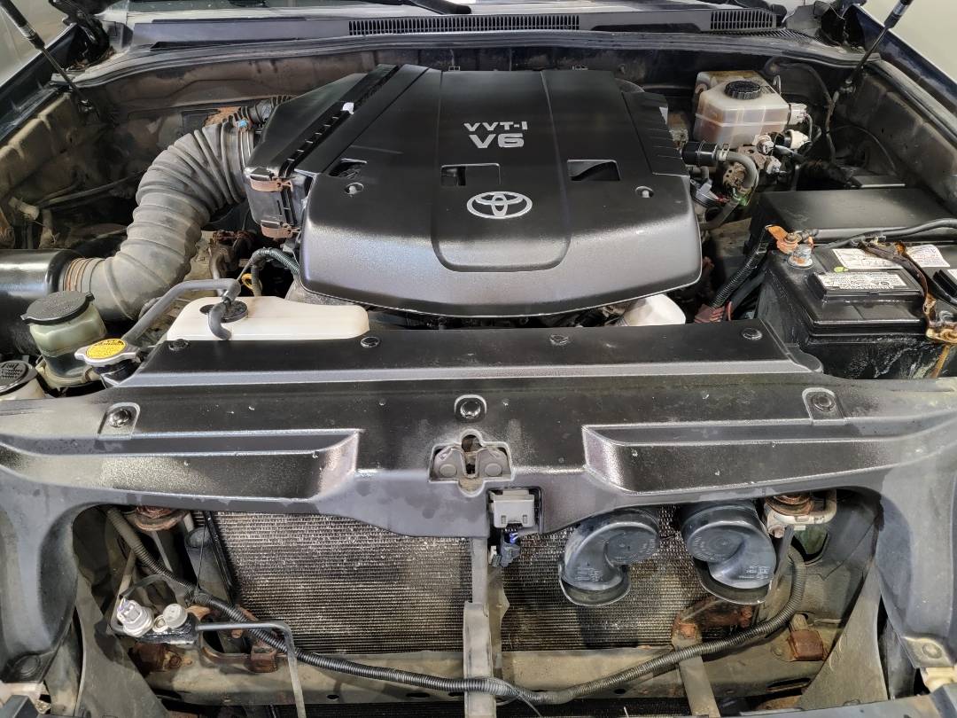 2004 TOYOTA 4RUNNER — 323838 KM — Lot 48021231 — Main - Marhaba Auctions Used Cars - Image 11