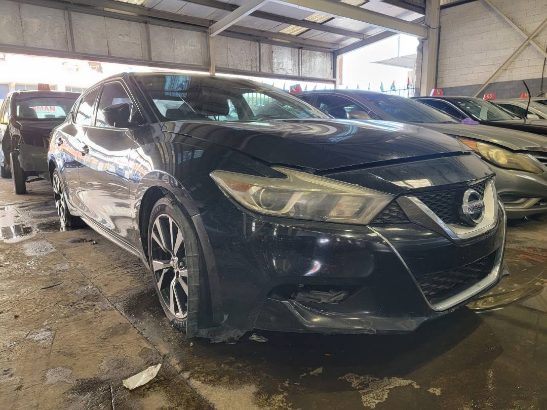 2016 NISSAN MAXIMA — 170958 Miles — Lot C385107 — Main - Marhaba Auctions Used Cars - Image 4