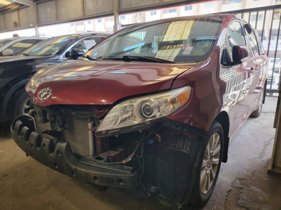 2011 TOYOTA SIENNA — 279799 Miles — Lot XBS008916 — Main - Marhaba Auctions Used Cars - Image 5