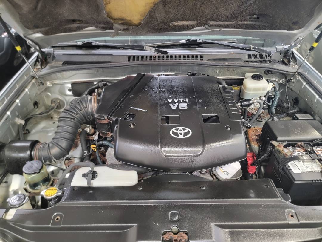2006 TOYOTA 4RUNNER SR5 — 281162 Miles — Lot 38061806 - Marhaba Auctions Used Cars - Image 11