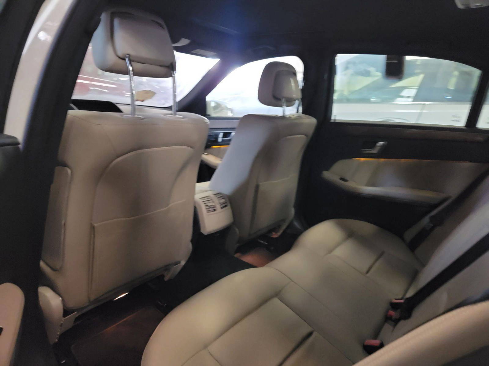 2011 MERCEDES BENZ E350 — 211875 Miles — Lot BA489230 — Main - Marhaba Auctions Used Cars - Image 7