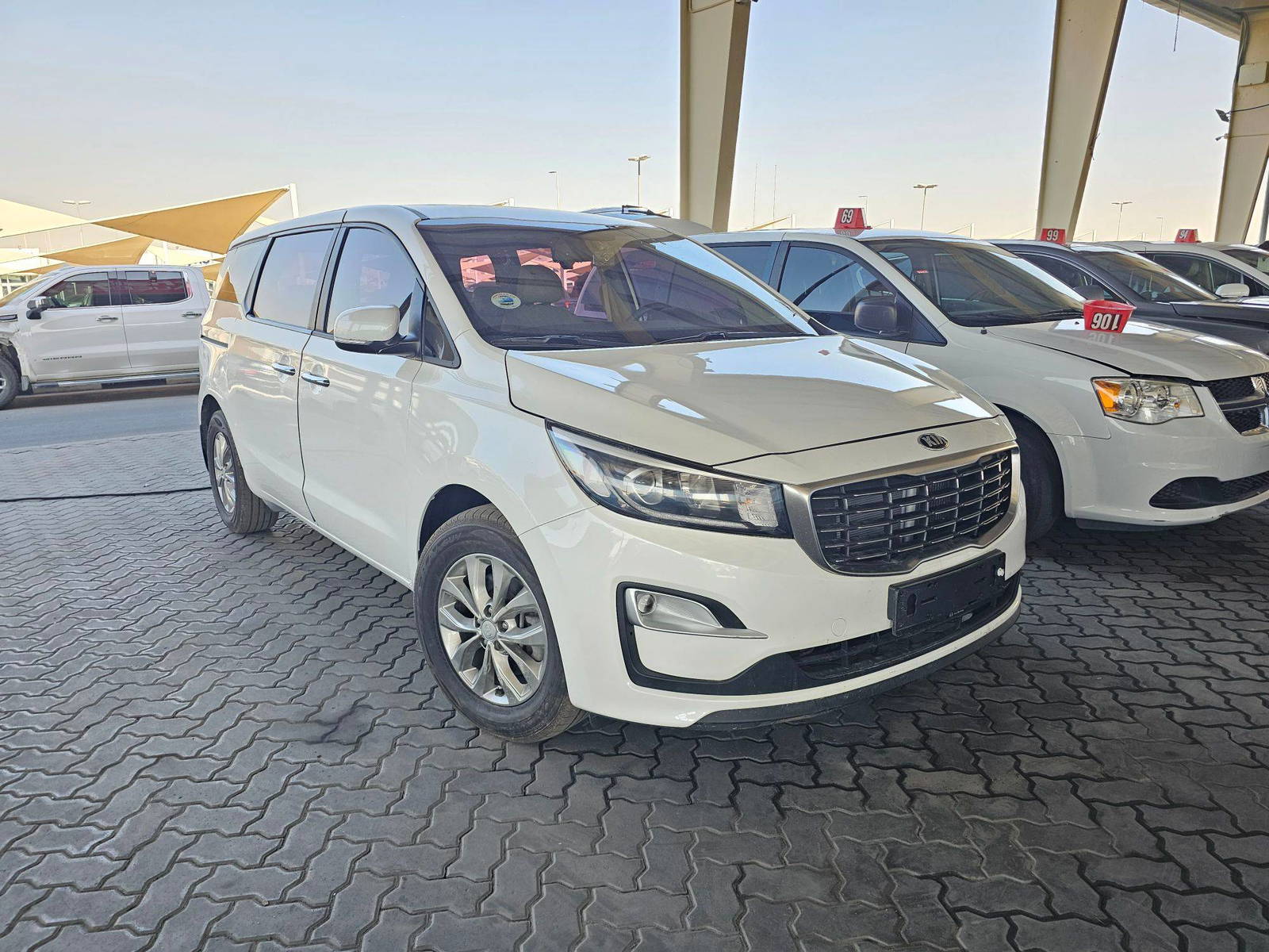 KIA CARNIVAL EX 2020 - Marhaba Auction Used Cars - Image 4