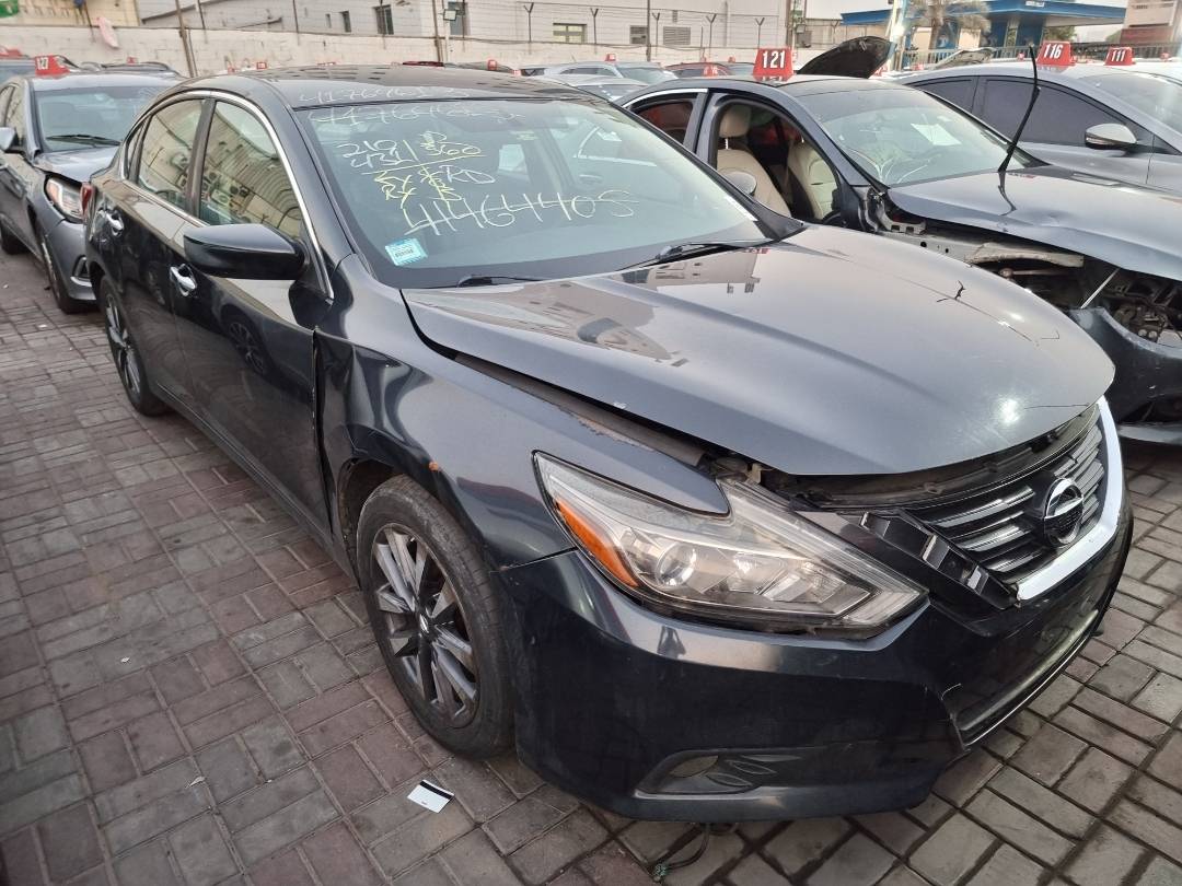 2017 NISSAN ALTIMA — 210431 Miles — Lot 124578 — Ind. 12 - Marhaba Auctions Used Cars - Image 3