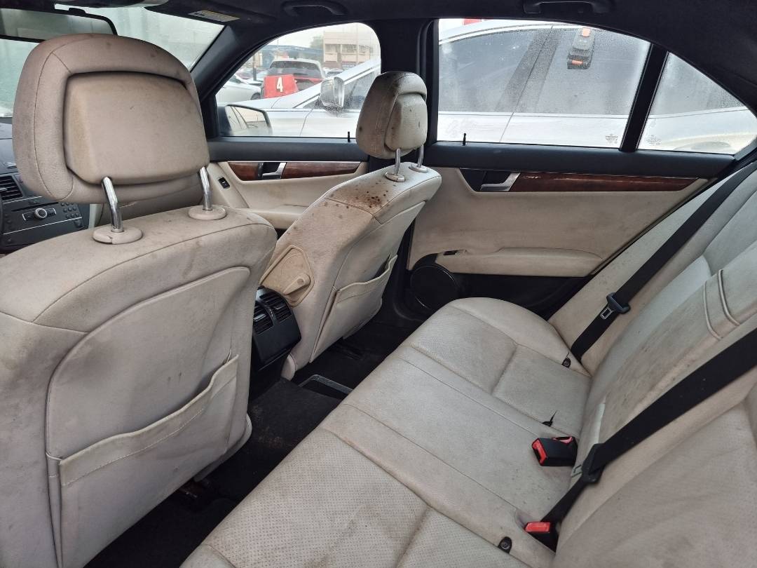 2011 MERCEDES BENZ C300 — 142927 Miles — Lot R157415 — Ind. 12 - Marhaba Auctions Used Cars - Image 8