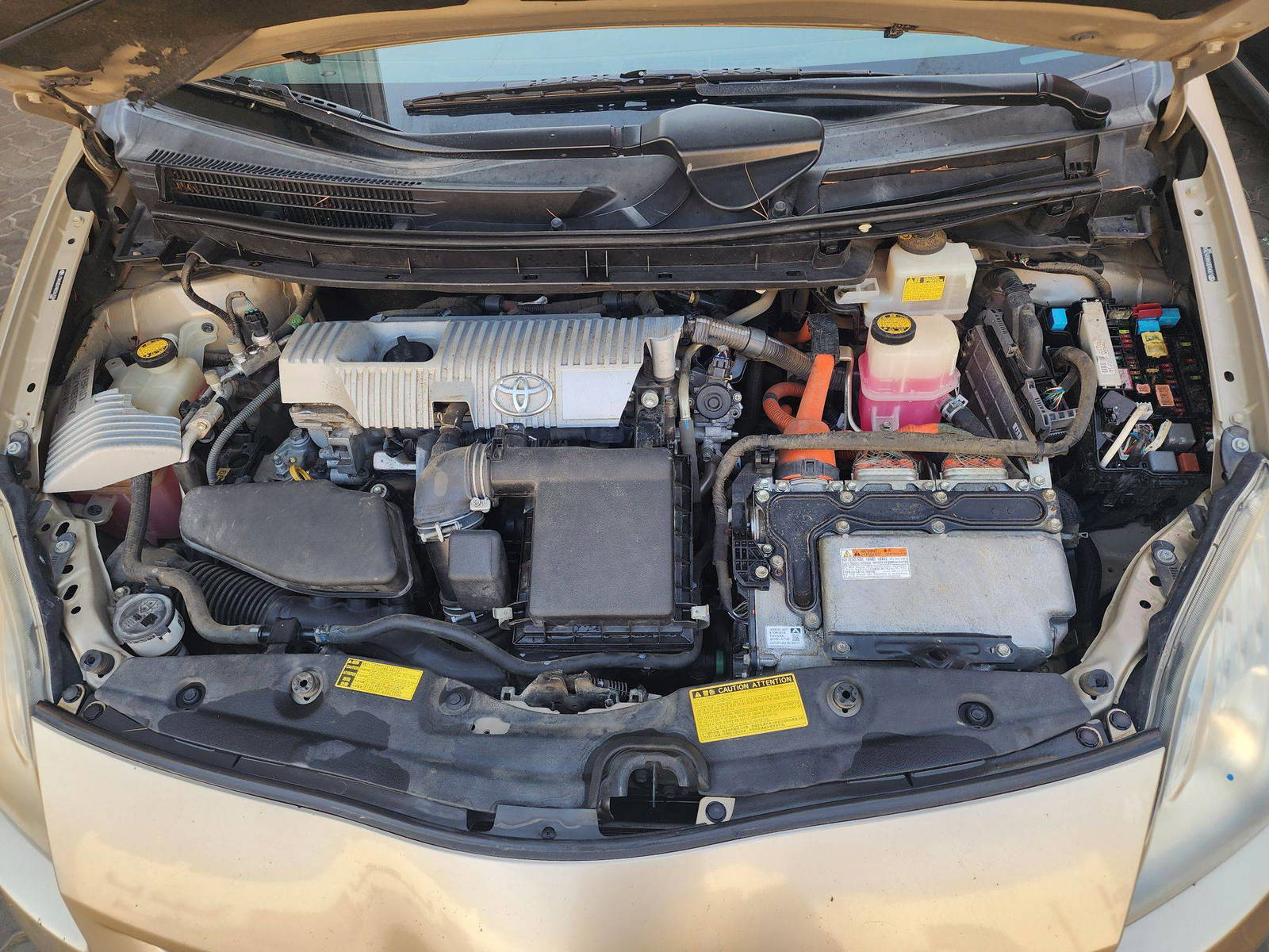 2011 TOYOTA PRIUS — 200382 Miles — Lot 38652109 — Souq - Marhaba Auctions Used Cars - Image 9