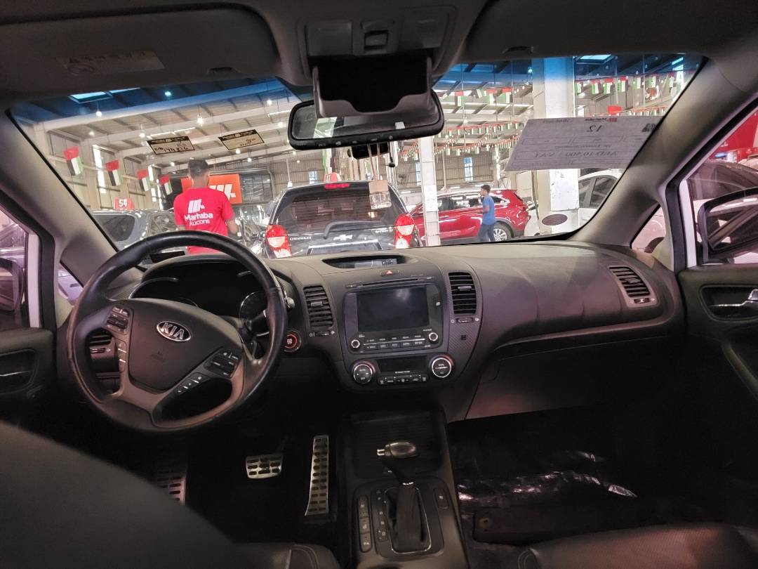 2013 KIA K3 — 164316 KM — Lot 037682 — Main - Marhaba Auctions Used Cars - Image 8