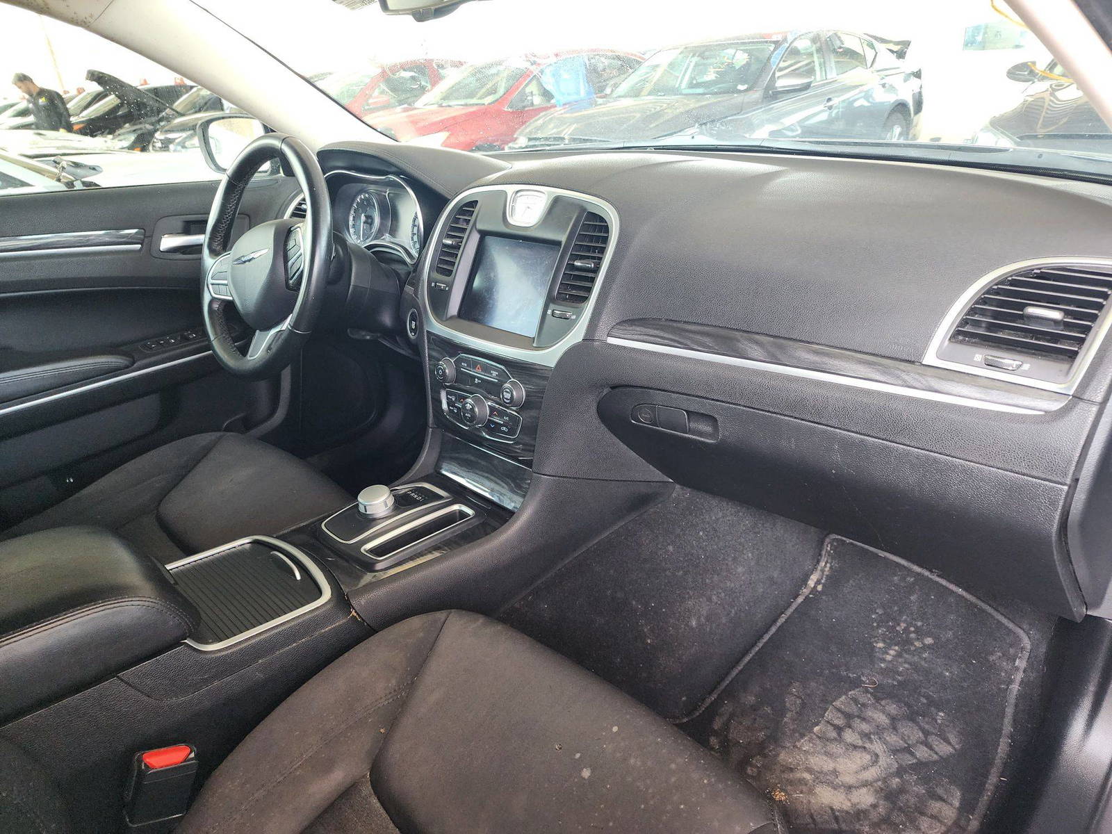 2019 CHRYSLER 300 — 112386 Miles — Lot 43047003 - Marhaba Auctions Used Cars - Image 7
