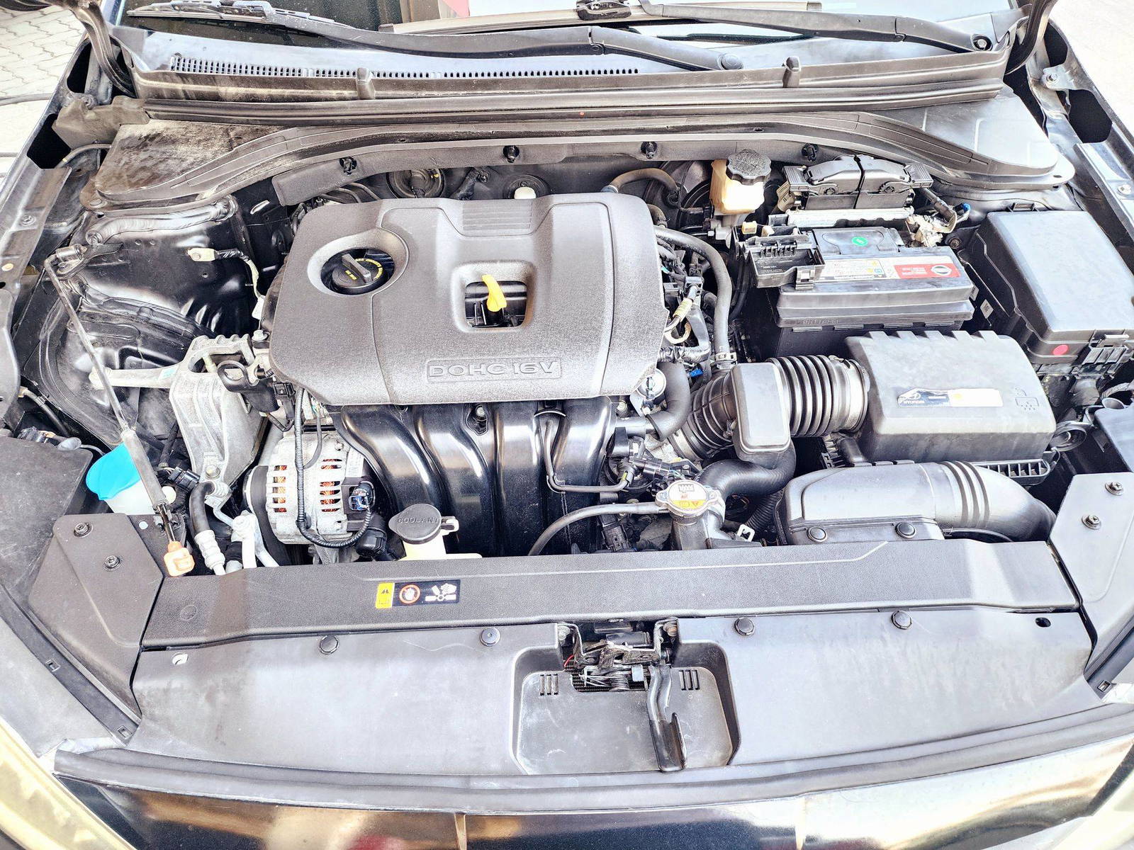 2019 HYUNDAI ELANTRA — 48224 Miles — Lot F4KH487875 — Souq - Marhaba Auctions Used Cars - Image 11