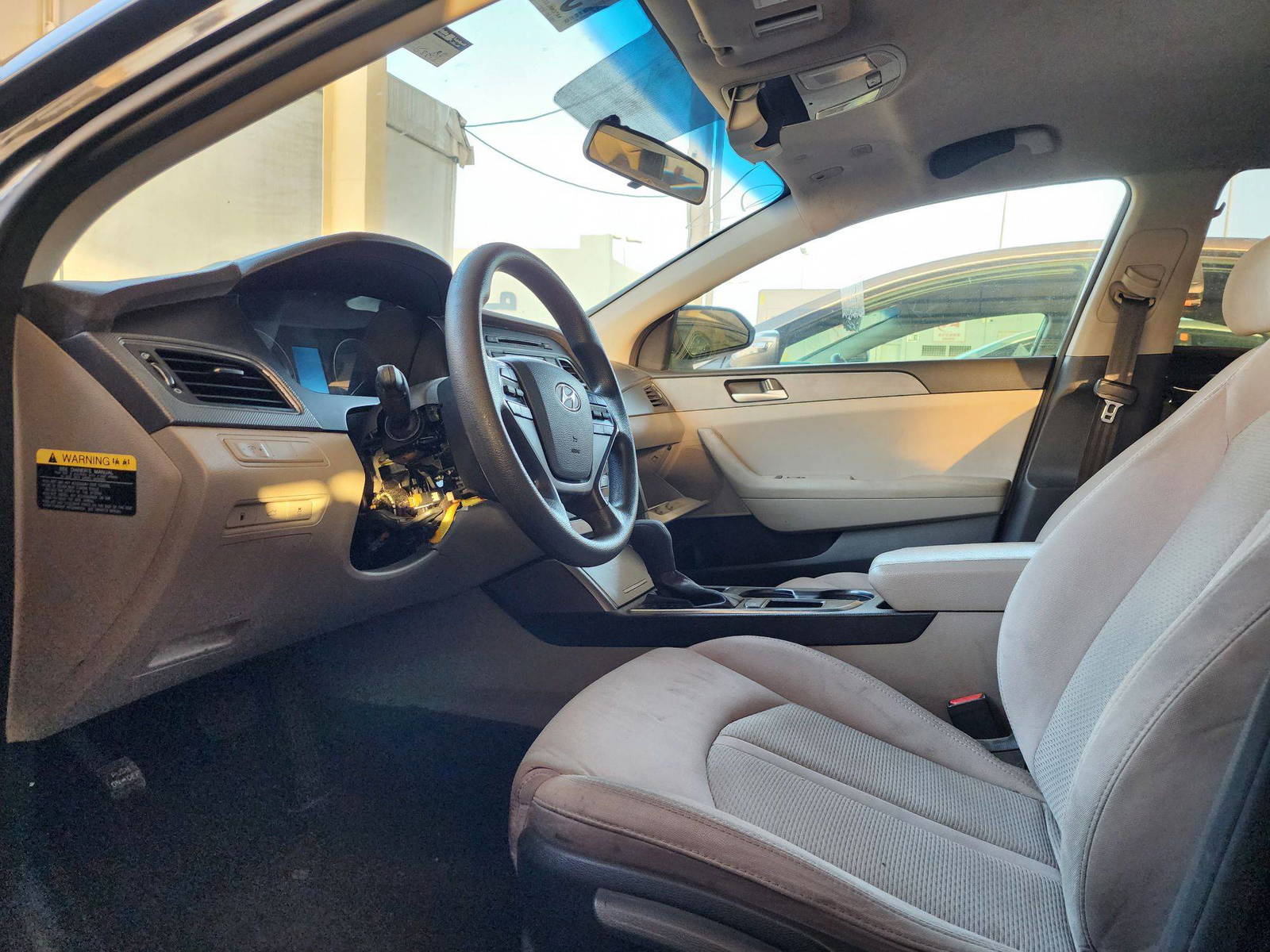2015 HYUNDAI SONATA — 158894 Miles — Lot 51172934 — Souq - Marhaba Auctions Used Cars - Image 8