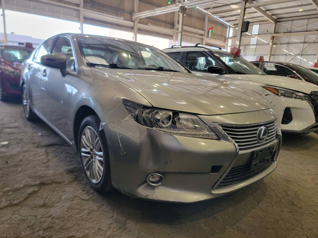 2015 LEXUS ES 350 — 162706 Miles — Lot 1GG9F2195975 — Main - Marhaba Auctions Used Cars - Image 5