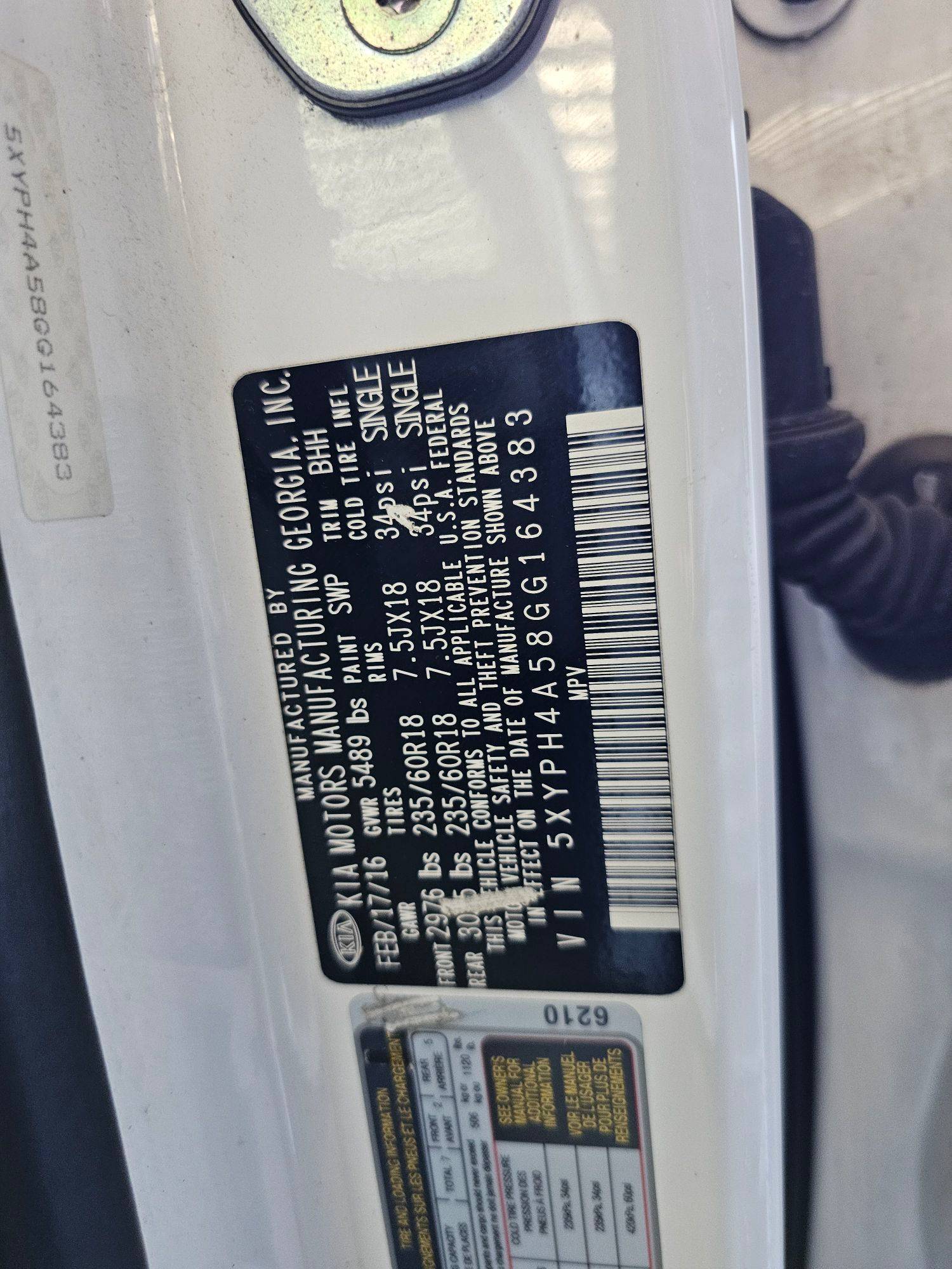 2016 KIA SORENTO — 191029 Miles — Lot G164383 — Souq - Marhaba Auctions Used Cars - Image 9