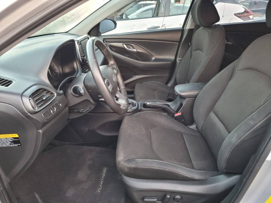 2018 HYUNDAI ELANTRA GT — 149115 Miles — Lot 030845 — Souq - Marhaba Auctions Used Cars - Image 8