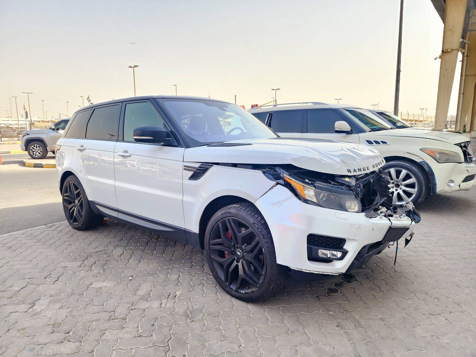 LAND ROVER RANGE ROVER SPORT 2016 - Marhaba Auction Used Cars - Image 4