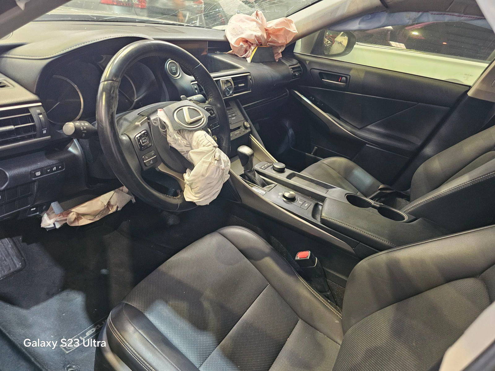 LEXUS IS 300 2019 - Marhaba Auction Used Cars - Image 8