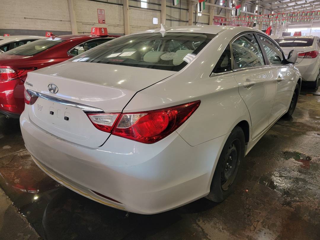 2011 HYUNDAI SONATA — 118613 Miles — Lot 64151664 — Main - Marhaba Auctions Used Cars - Image 3
