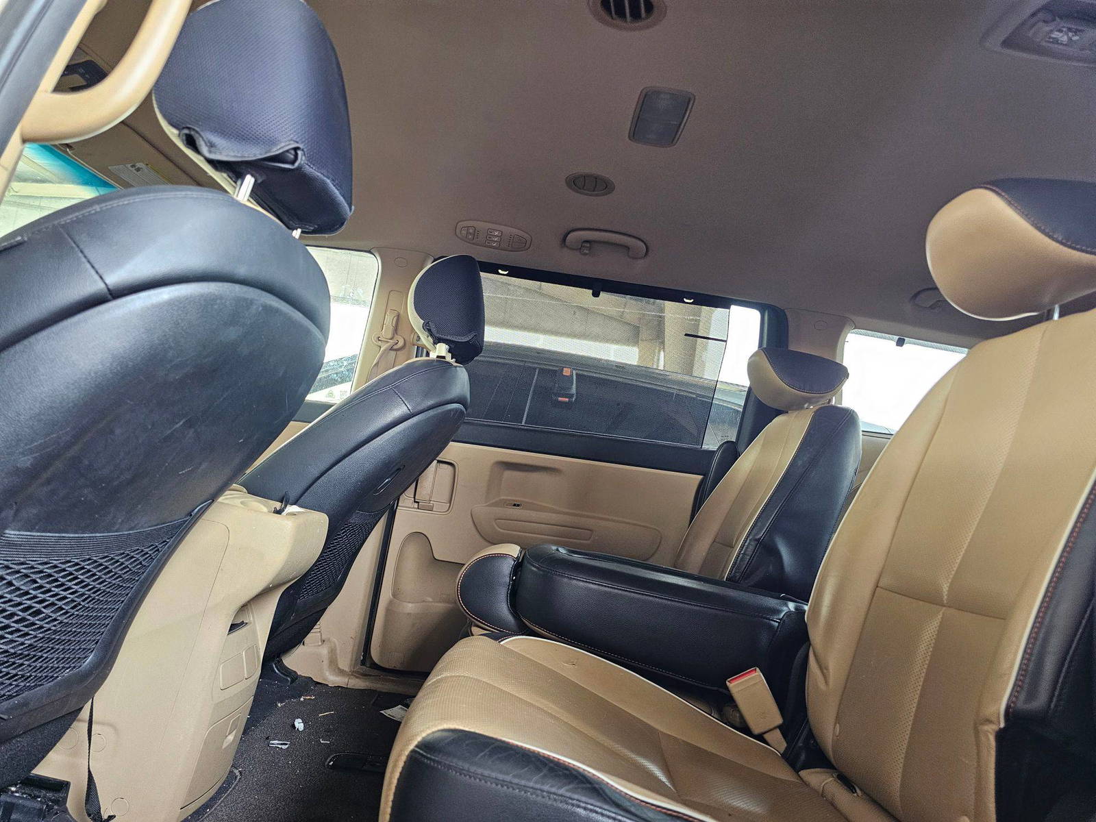 KIA SEDONA 2017 - Marhaba Auction Used Cars - Image 6