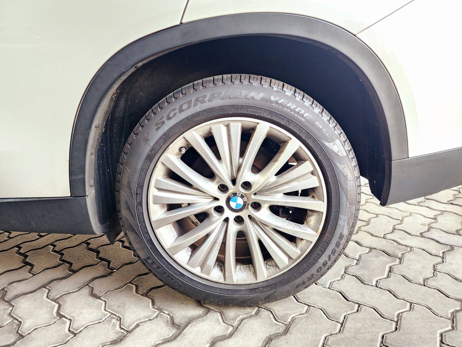 2015 BMW X5 XDRIVE50I — 119964 Miles — Lot 0J78840 — Souq - Marhaba Auctions Used Cars - Image 11
