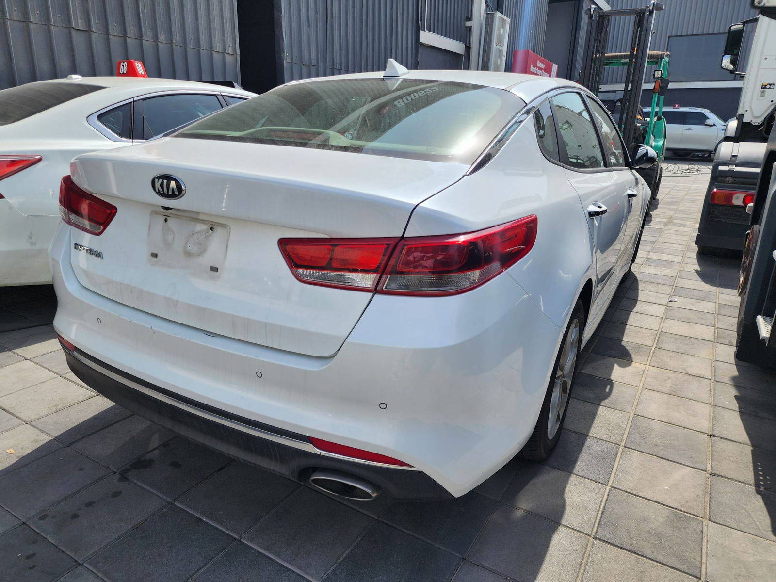 2018 KIA OPTIMA — 114761 Miles — Lot 79895504 — Al Quoz - Marhaba Auctions Used Cars - Image 6