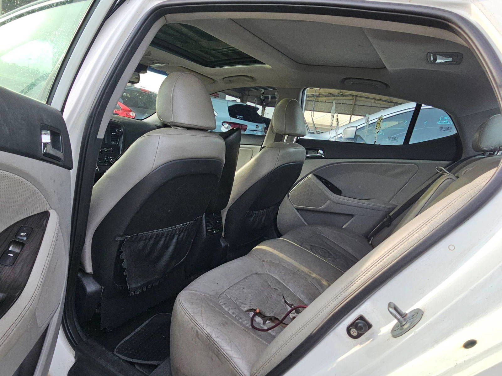 KIA OPTIMA 2011 - Marhaba Auction Used Cars - Image 5