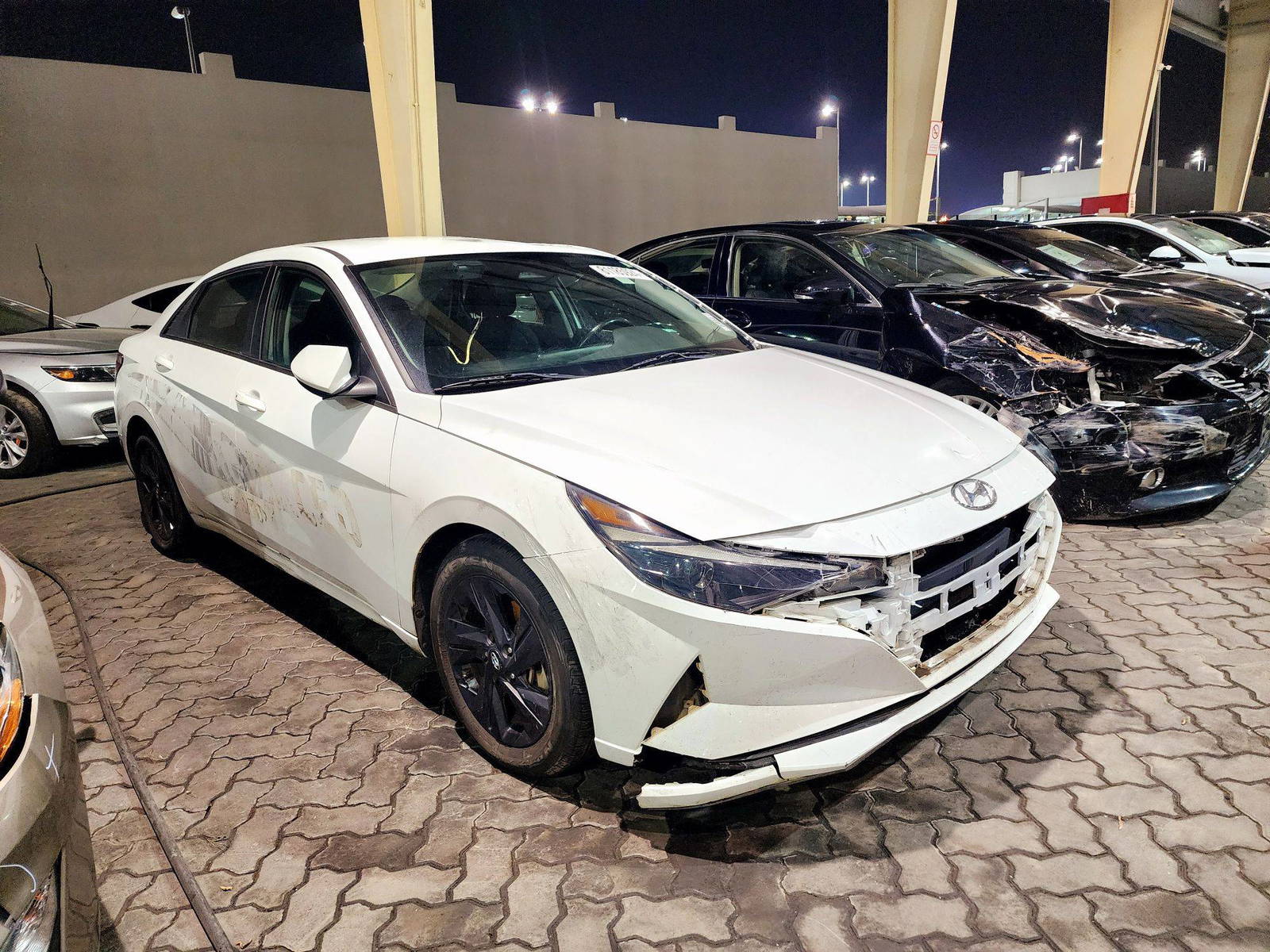 2021 HYUNDAI ELANTRA — 113337 Miles — Lot MH025146 — Ind. 12 - Marhaba Auctions Used Cars - Image 4
