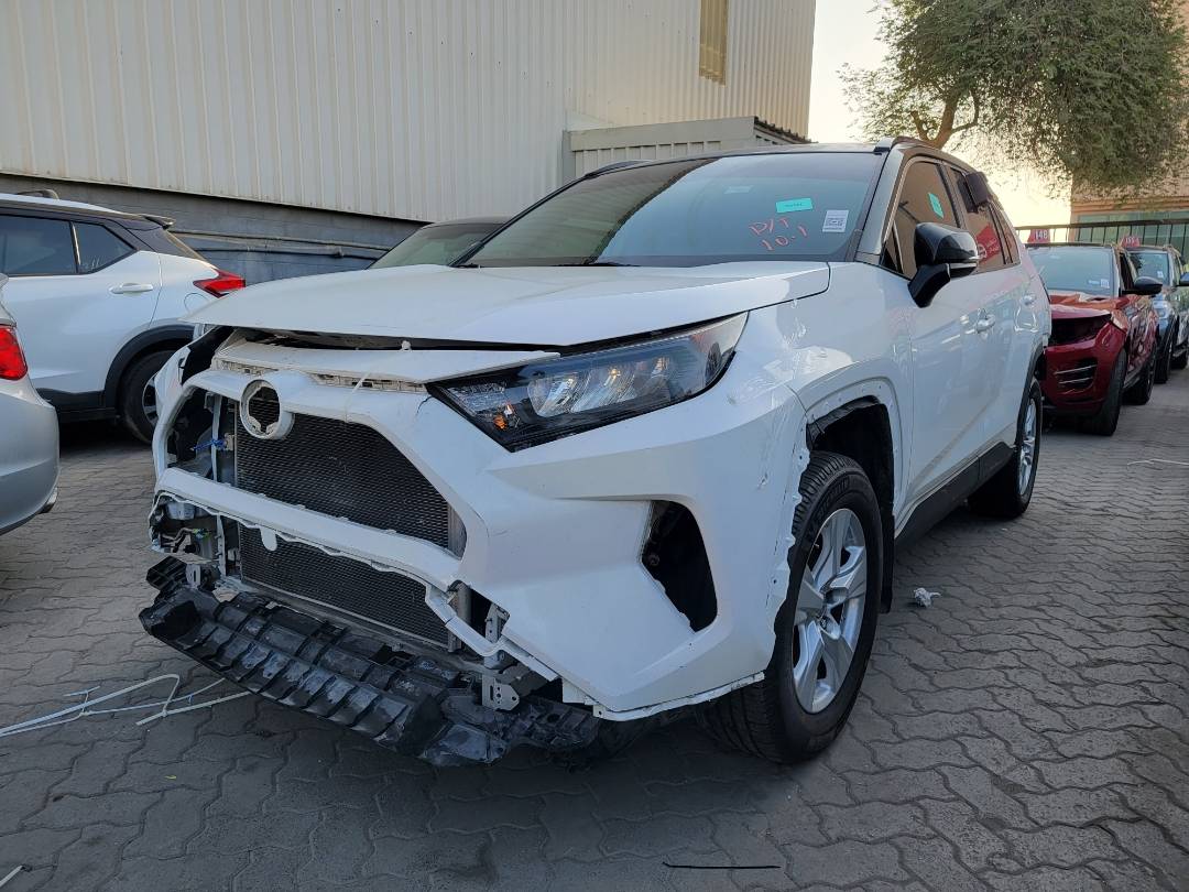 2019 TOYOTA RAV4 — 133643 Miles — Lot 39813072 — Main - Marhaba Auctions Used Cars - Image 5