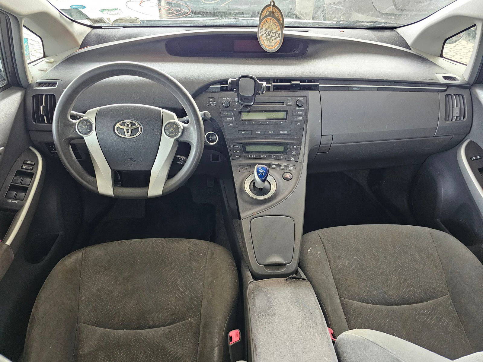 TOYOTA PRIUS 2010 - Marhaba Auction Used Cars - Image 7