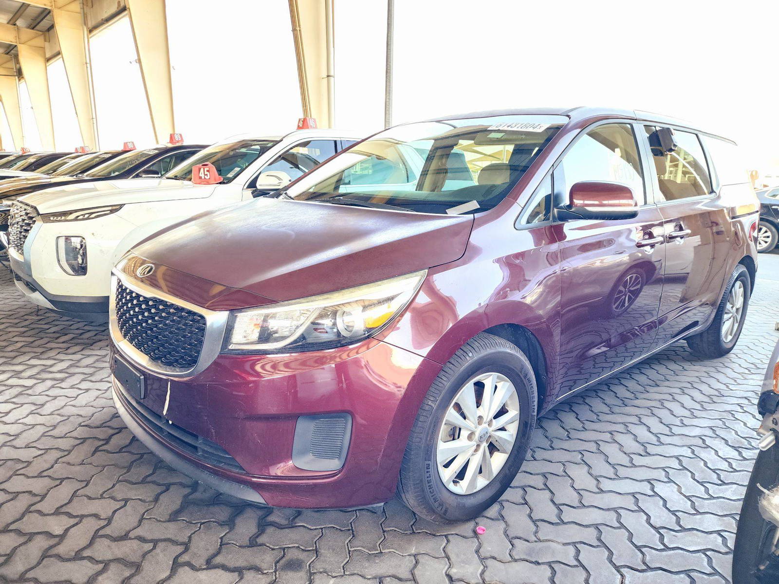 2018 KIA SEDONA — 145190 Miles — Lot 81431804 — Ind. 12 - Marhaba Auctions Used Cars - Image 4