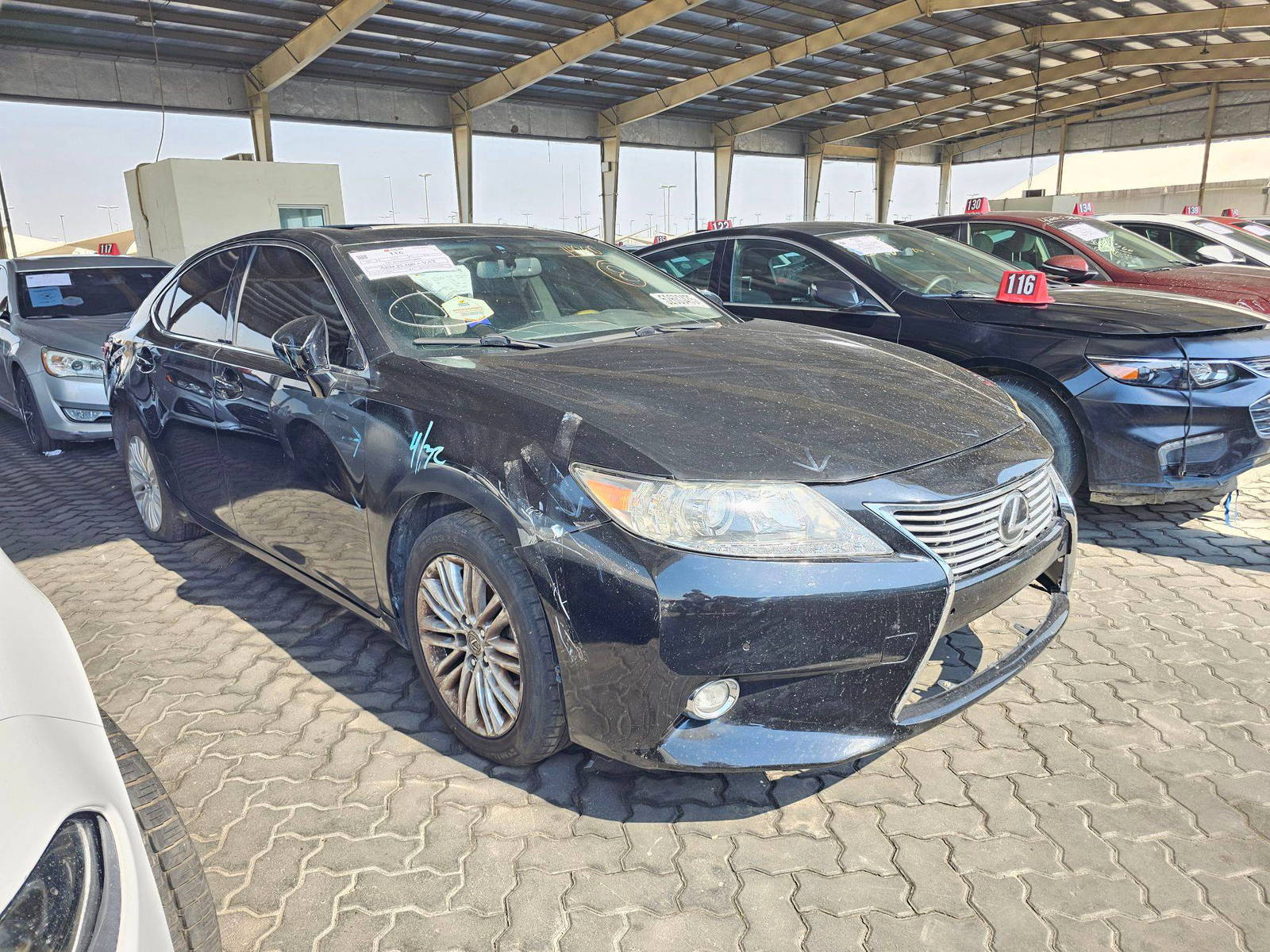 2014 LEXUS ES 350 — 189698 Miles — Lot 52683475 — Souq - Marhaba Auctions Used Cars - Image 3