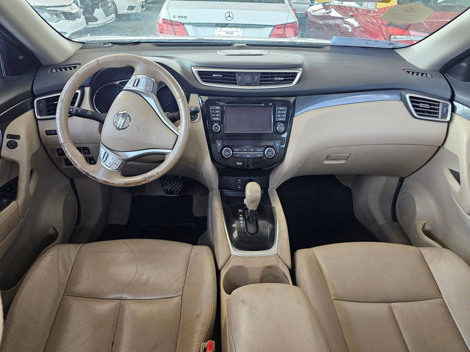 NISSAN ROGUE 2015 - Marhaba Auction Used Cars - Image 8