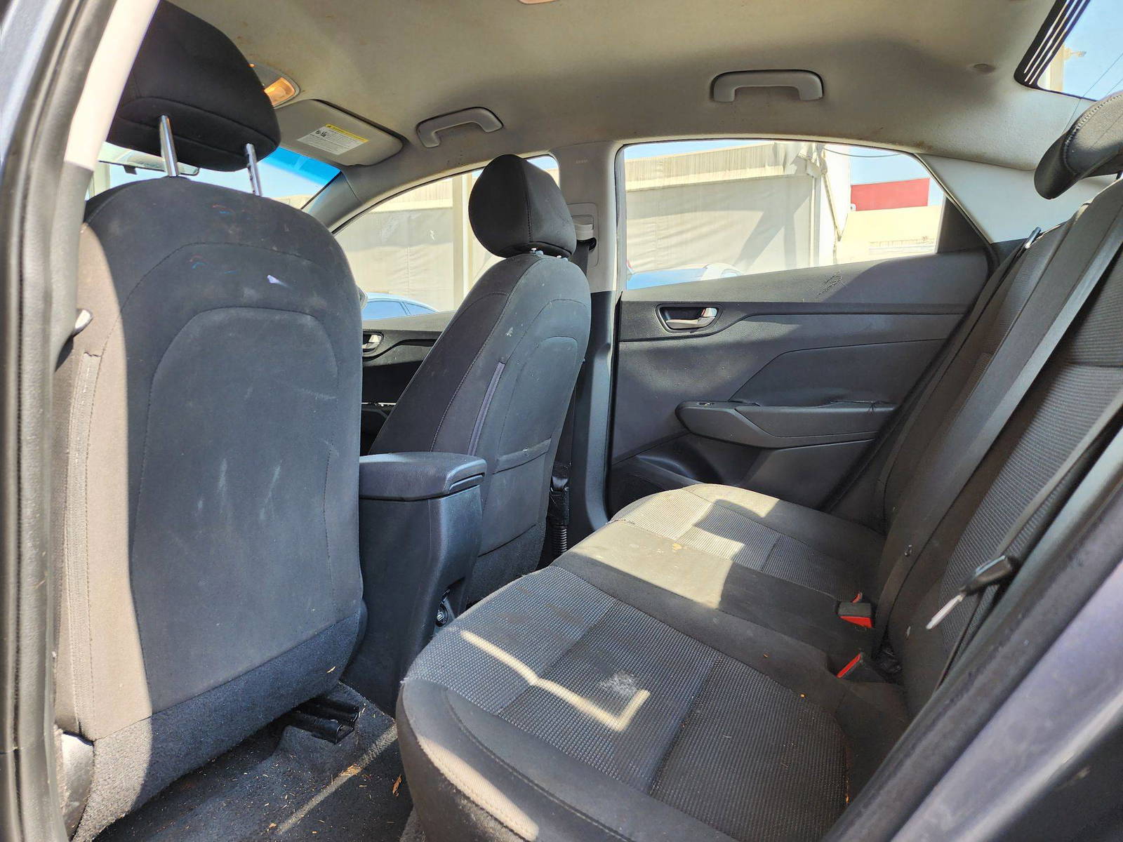 2018 HYUNDAI ACCENT — 178796 Miles — Lot 58086204 — Souq - Marhaba Auctions Used Cars - Image 6