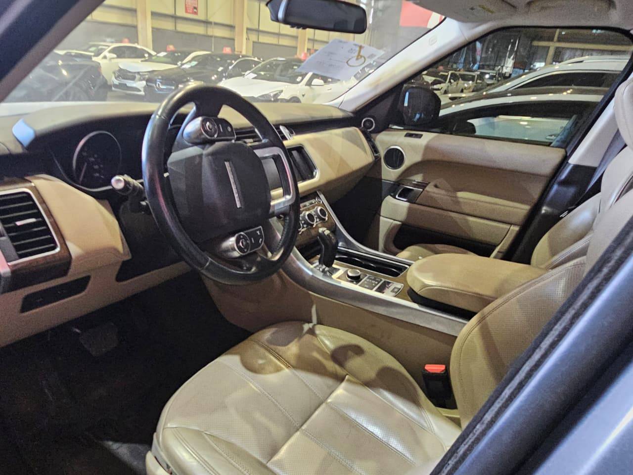 LAND ROVER RANGE ROVER SPORT HSE 2016 - Marhaba Auction Used Cars - Image 6