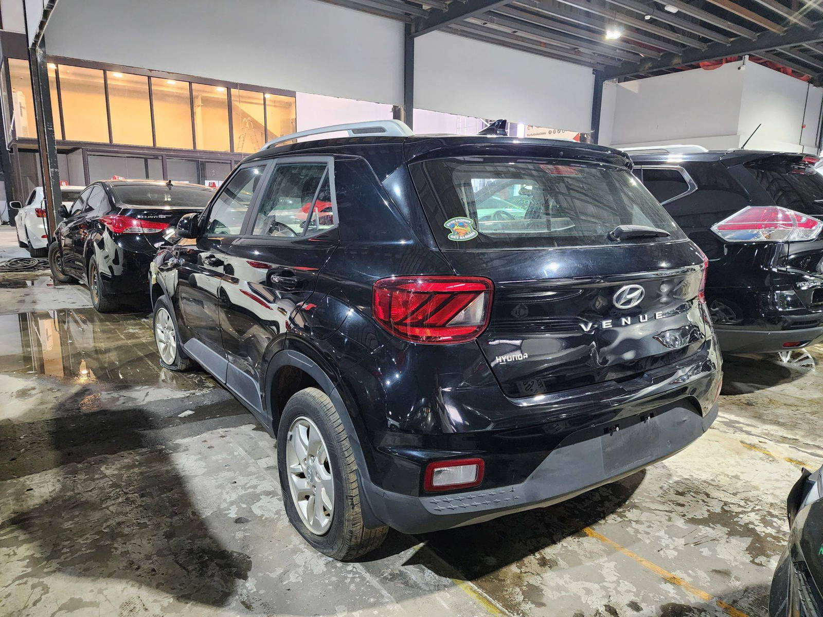 2020 HYUNDAI VENUE SEL — 124385 Miles — Lot 038724 — Main - Marhaba Auctions Used Cars - Image 3