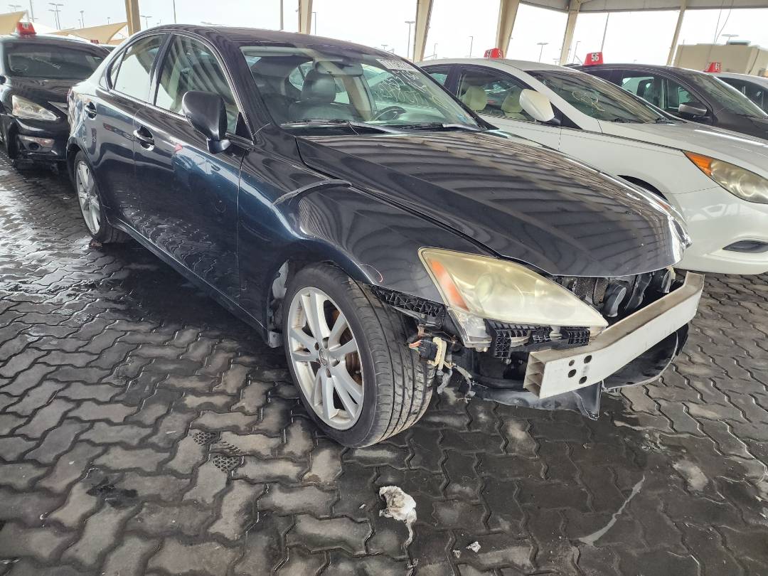 2007 LEXUS IS 250 — 212374 Miles — Lot 77758723 - Marhaba Auctions Used Cars - Image 4