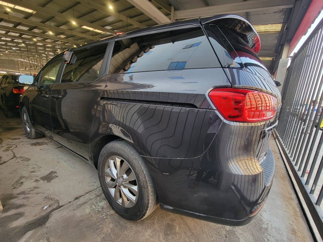 2019 KIA SEDONA — 119543 Miles — Lot 6541480 — Main - Marhaba Auctions Used Cars - Image 4