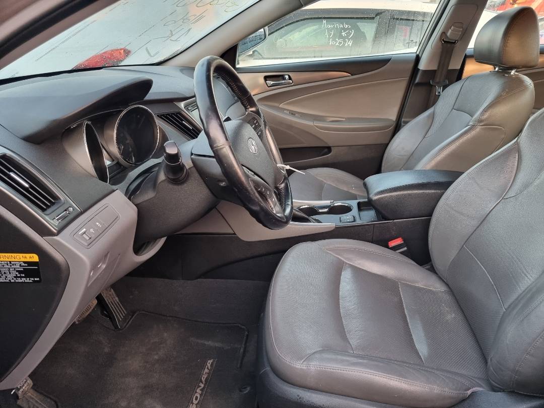 2013 HYUNDAI SONATA — 171463 Miles — Lot 215487 — Ind. 12 - Marhaba Auctions Used Cars - Image 6