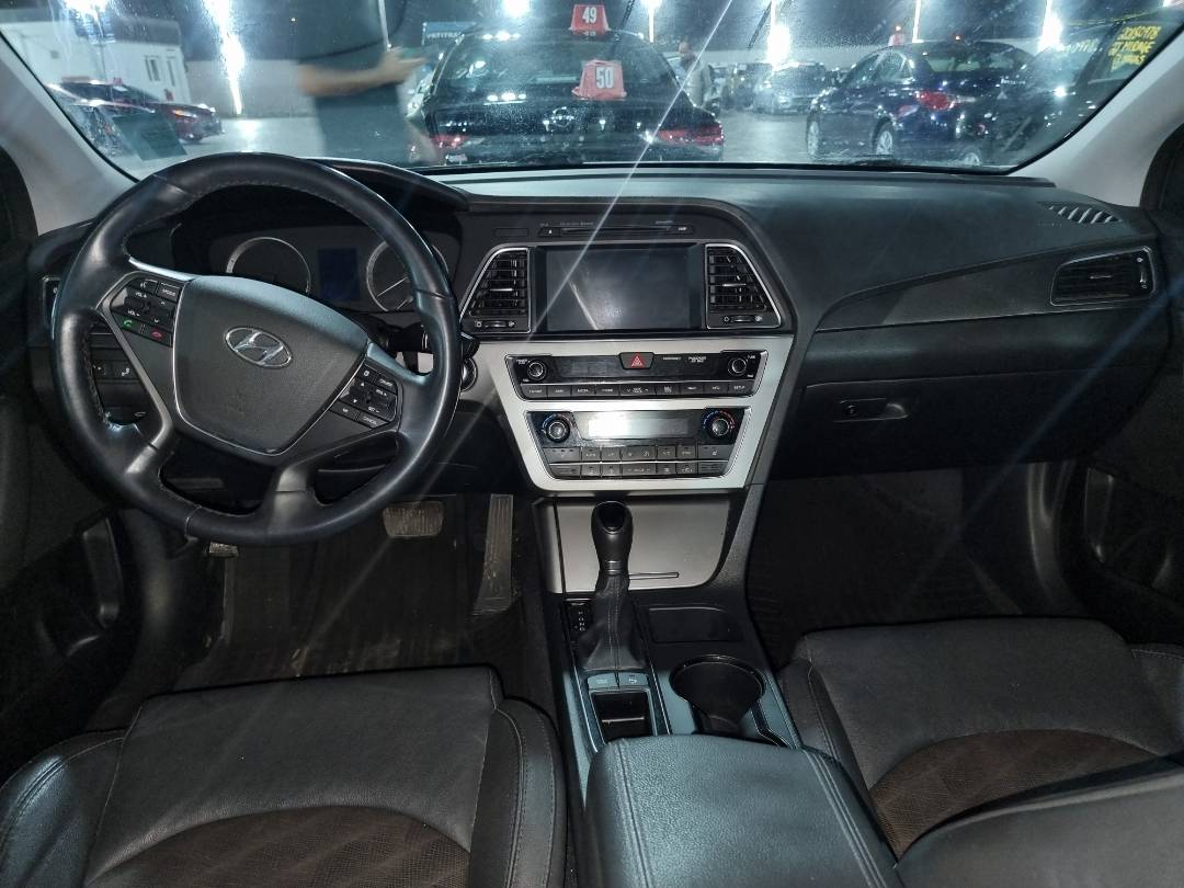 2016 HYUNDAI SONATA — 176861 KM — Lot 125487 — Ind. 12 - Marhaba Auctions Used Cars - Image 7