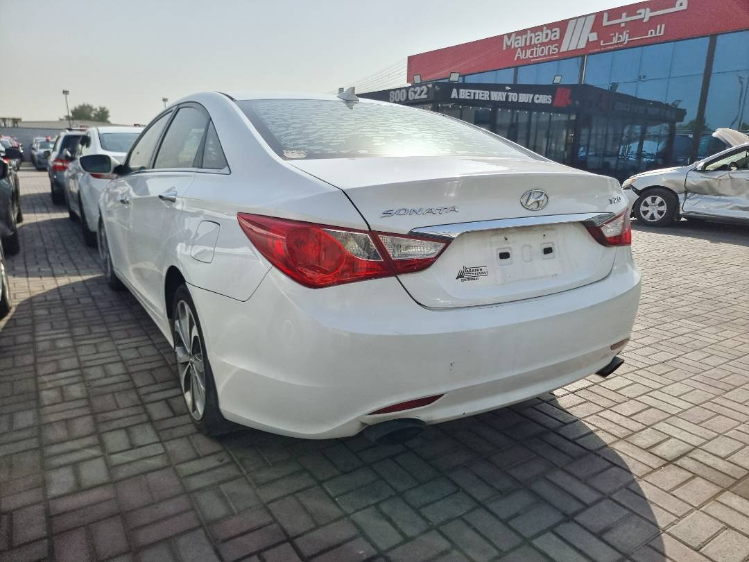 2013 HYUNDAI SONATA — 133379 Miles — Lot 214578 — Ind. 12 - Marhaba Auctions Used Cars - Image 5